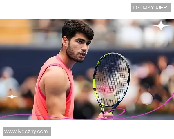 不出圈的足球明星如何在赛场外保持低调与真实魅力